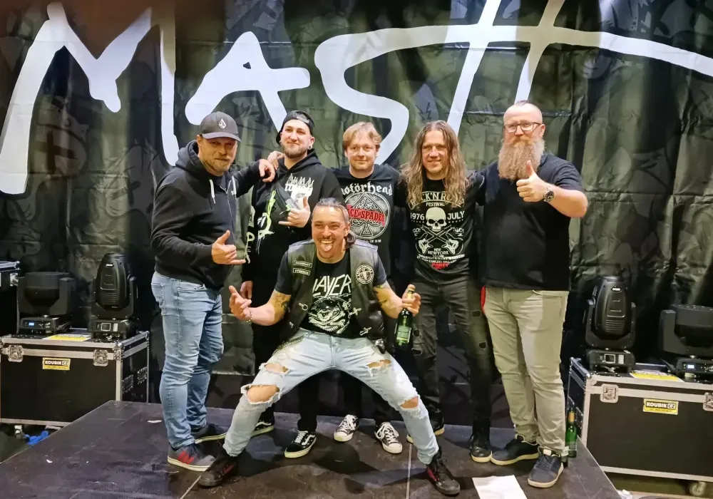 Zleva: Tomáš Hrbáček, Patrick Schaffer, Paull Black, Milan Ráž, Petr Slavík a Honza Jánský