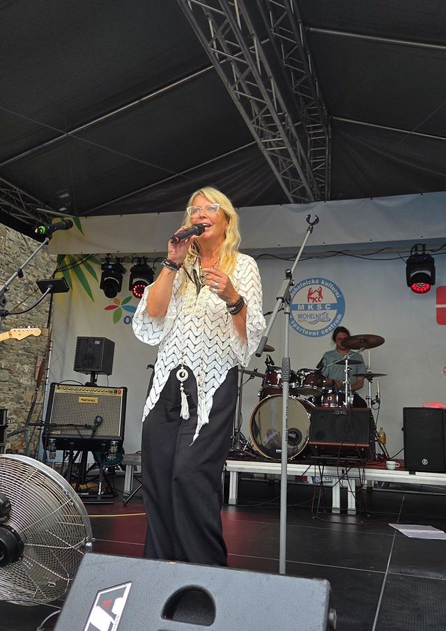 Iva Hajnová Band, LaK na duši