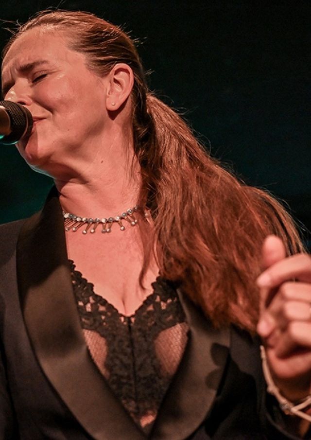 Lenka Nová