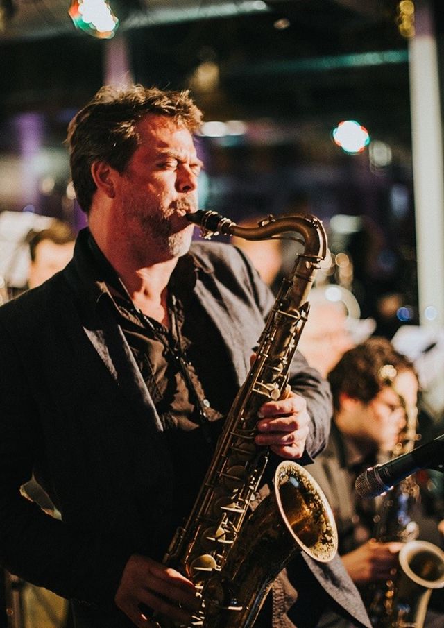 Jazz Dock Orchestra plays Led Zeppelin